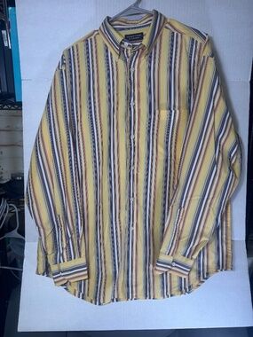 Roundtree & Yorke Mens Large Yellow Striped Button Front Shirt Cotton Long Sleev